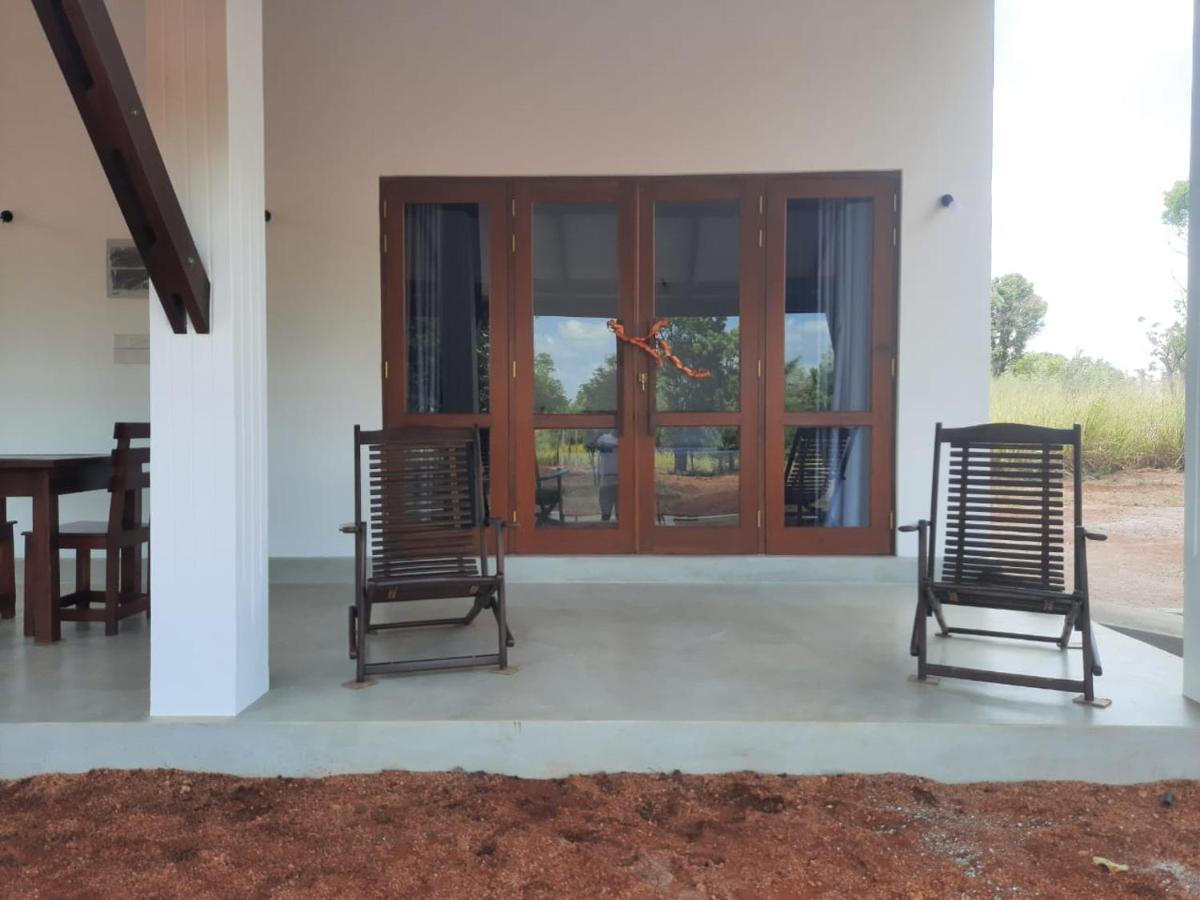 Moni Farm House Wilpattu Hotel Nochchiyagama Luaran gambar